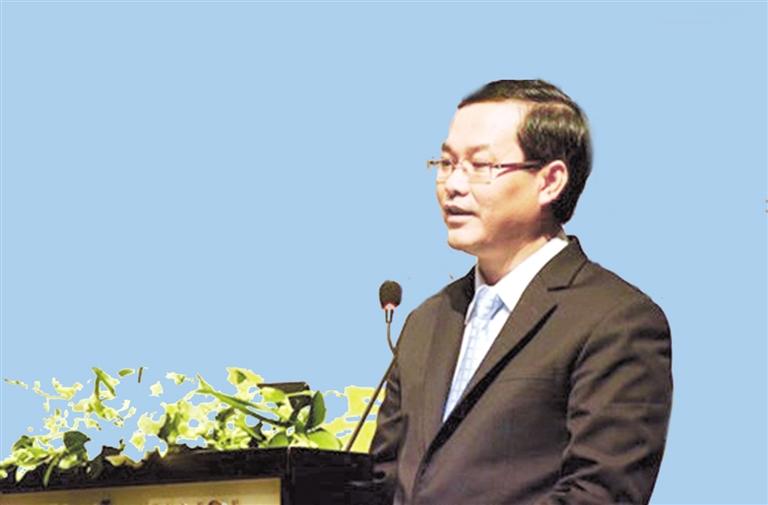 越南教育培训部副部长阮文福。.jpg