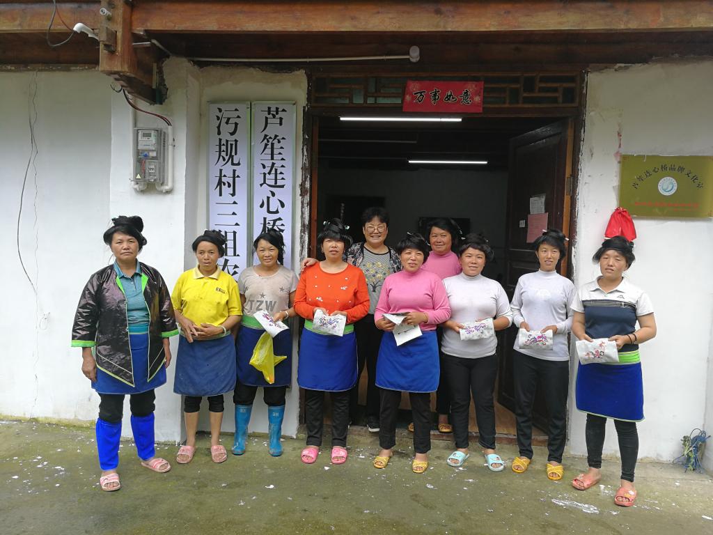 D5856EE09E4516EEFB0778BCBA5C54C5