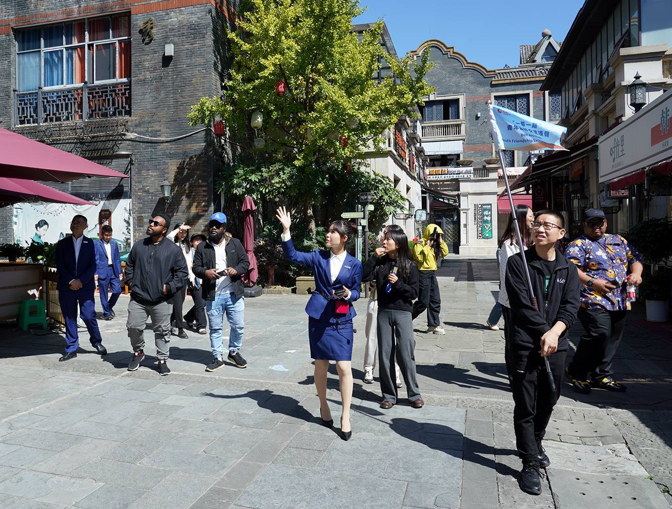 参观时光贵州景区。代胜强 摄.png